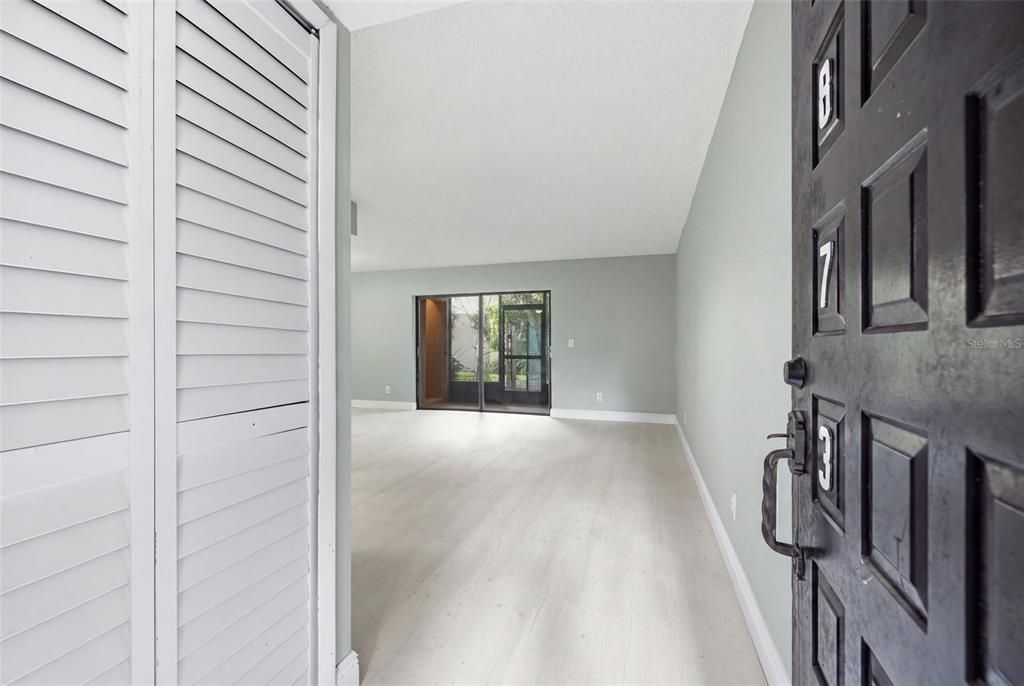 En Venta: $129,500 (1 camas, 1 baños, 817 Pies cuadrados)