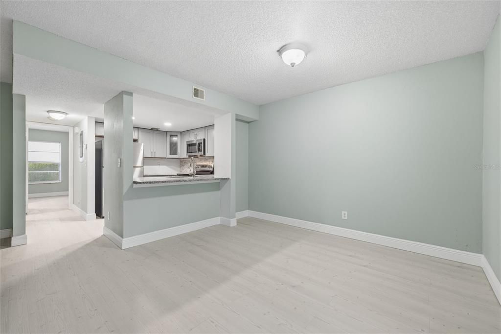 En Venta: $129,500 (1 camas, 1 baños, 817 Pies cuadrados)