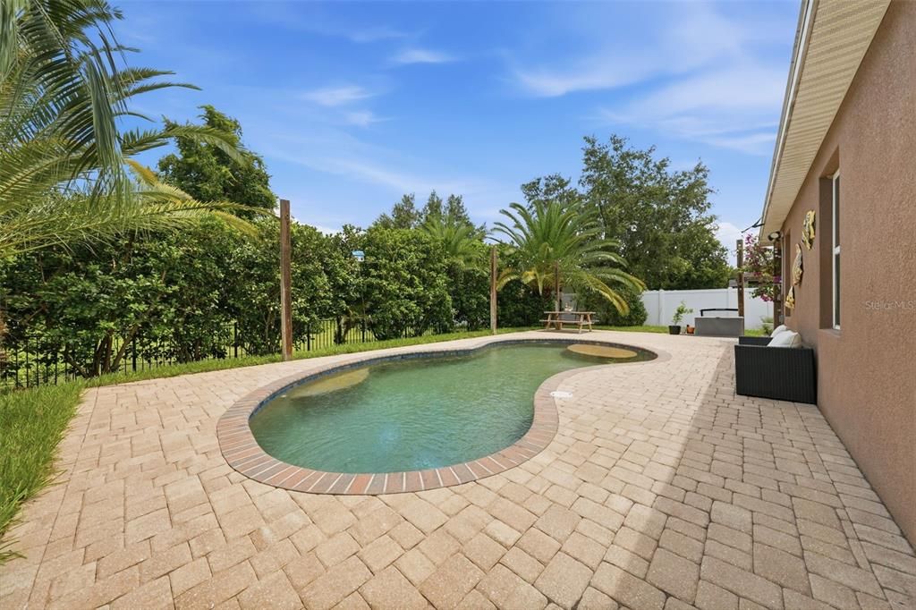 En Venta: $379,900 (3 camas, 2 baños, 1706 Pies cuadrados)