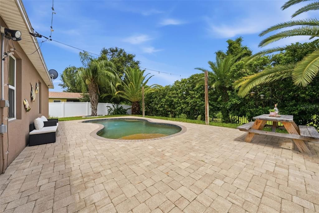 En Venta: $379,900 (3 camas, 2 baños, 1706 Pies cuadrados)