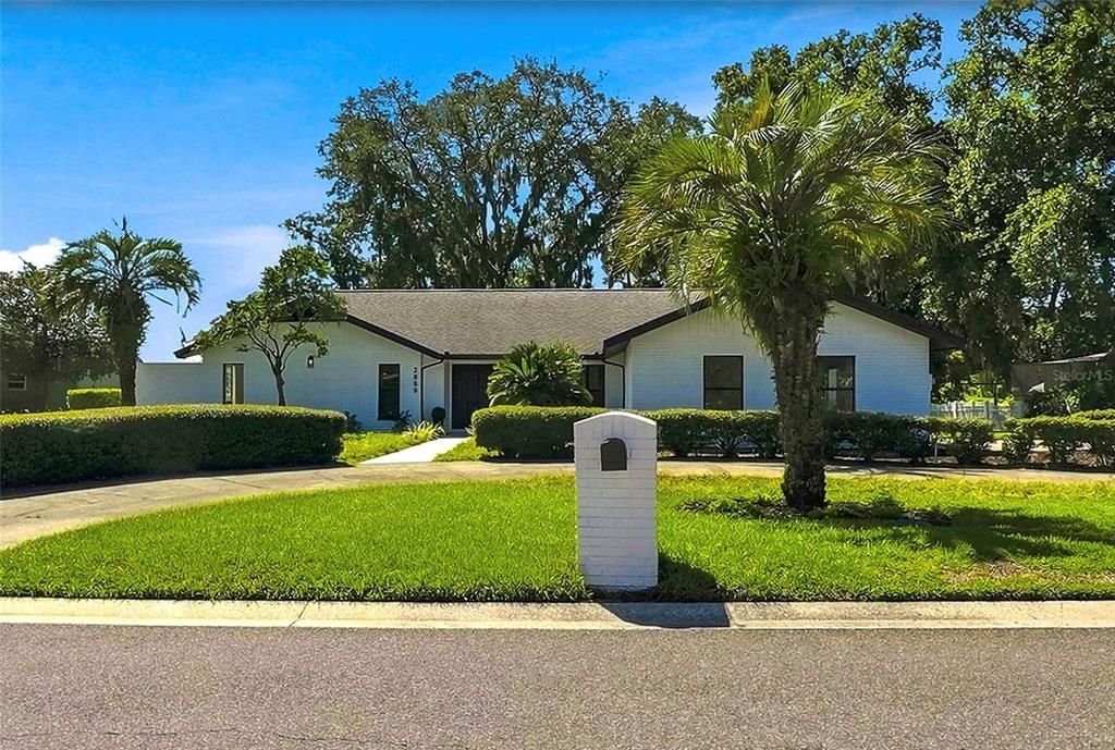 En Venta: $609,999 (4 camas, 2 baños, 2366 Pies cuadrados)