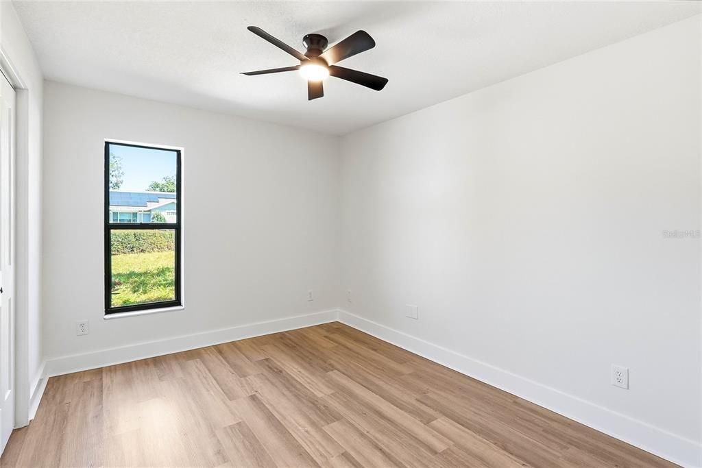 En Venta: $609,999 (4 camas, 2 baños, 2366 Pies cuadrados)