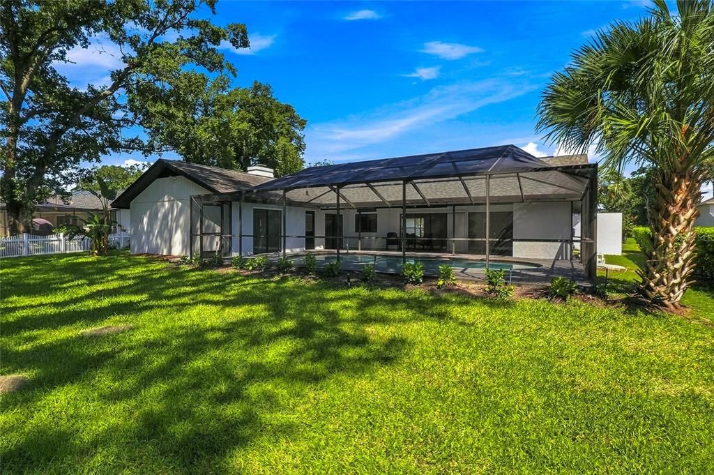 En Venta: $609,999 (4 camas, 2 baños, 2366 Pies cuadrados)