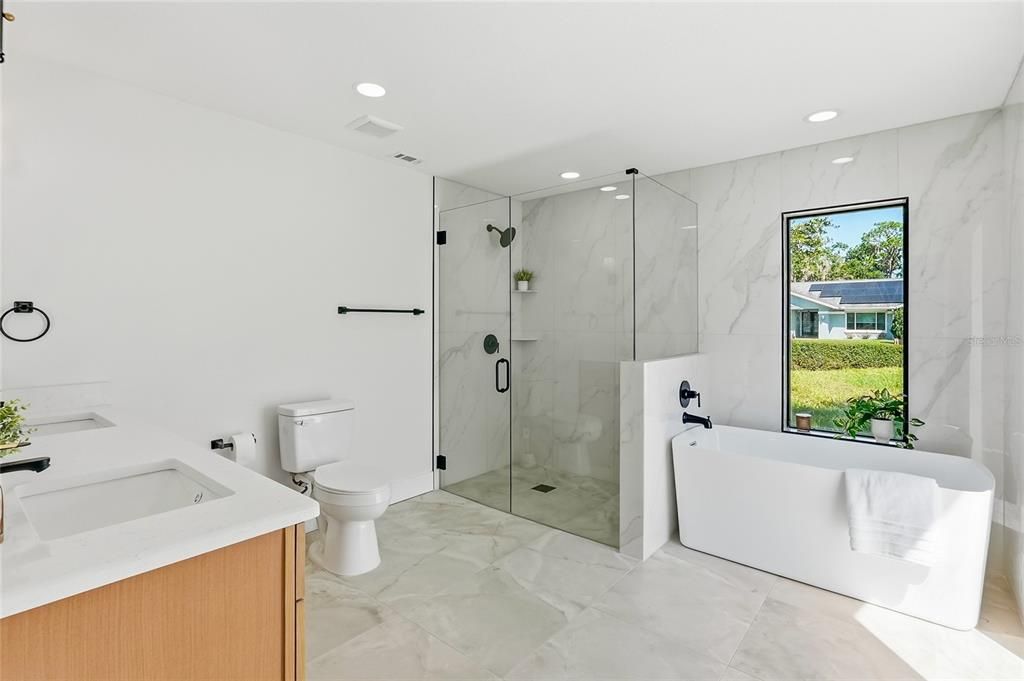 En Venta: $609,999 (4 camas, 2 baños, 2366 Pies cuadrados)