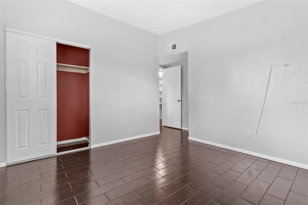 For Sale: $345,000 (3 beds, 2 baths, 1620 Square Feet)