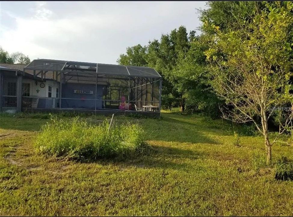 На продажу: $350,000 (4 спален, 2 ванн, 2013 Квадратных фут)