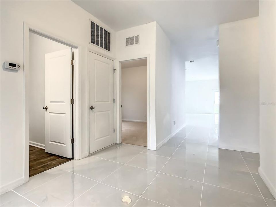 For Sale: $285,000 (4 beds, 2 baths, 1929 Square Feet)