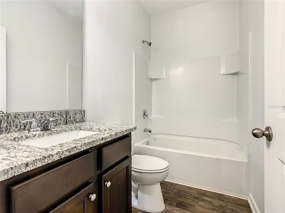For Sale: $285,000 (4 beds, 2 baths, 1929 Square Feet)