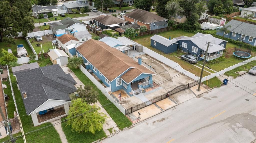 For Sale: $459,900 (5 beds, 3 baths, 1876 Square Feet)
