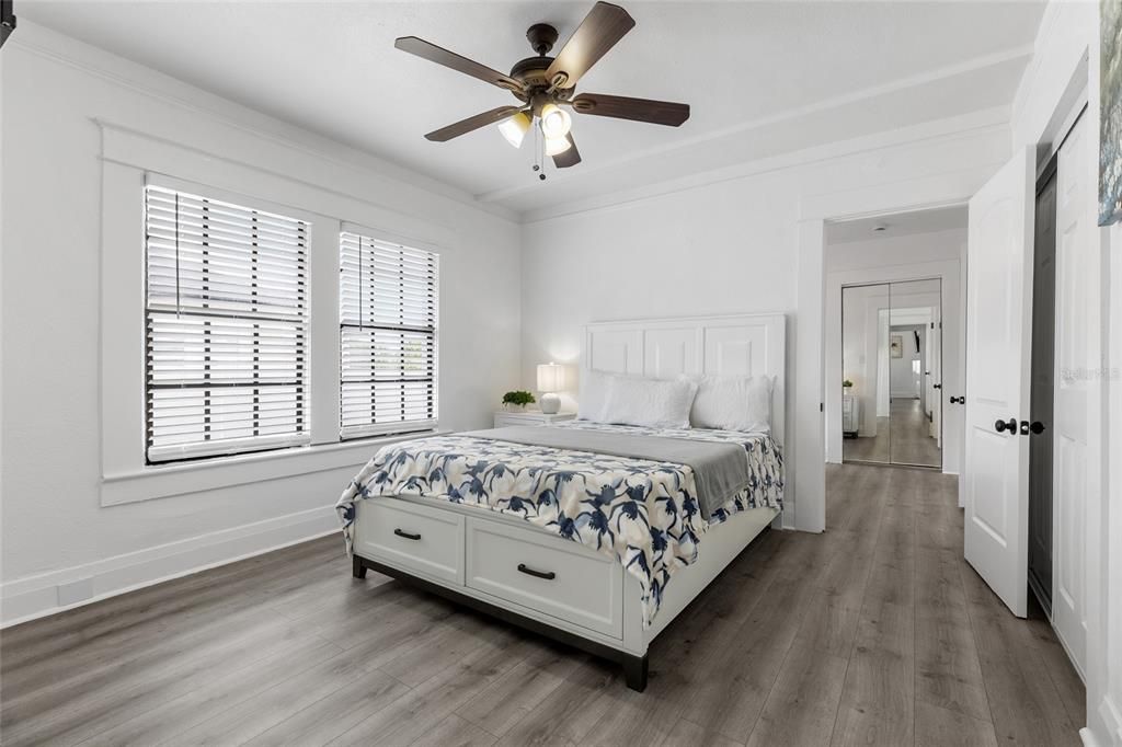 For Sale: $459,900 (5 beds, 3 baths, 1876 Square Feet)