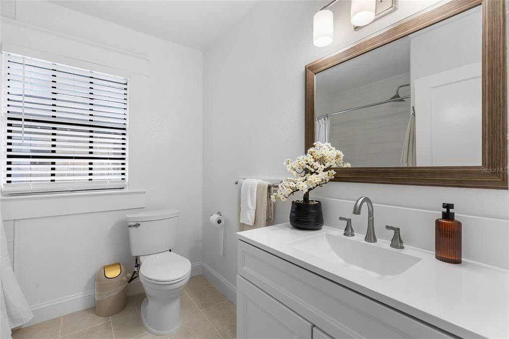 For Sale: $459,900 (5 beds, 3 baths, 1876 Square Feet)