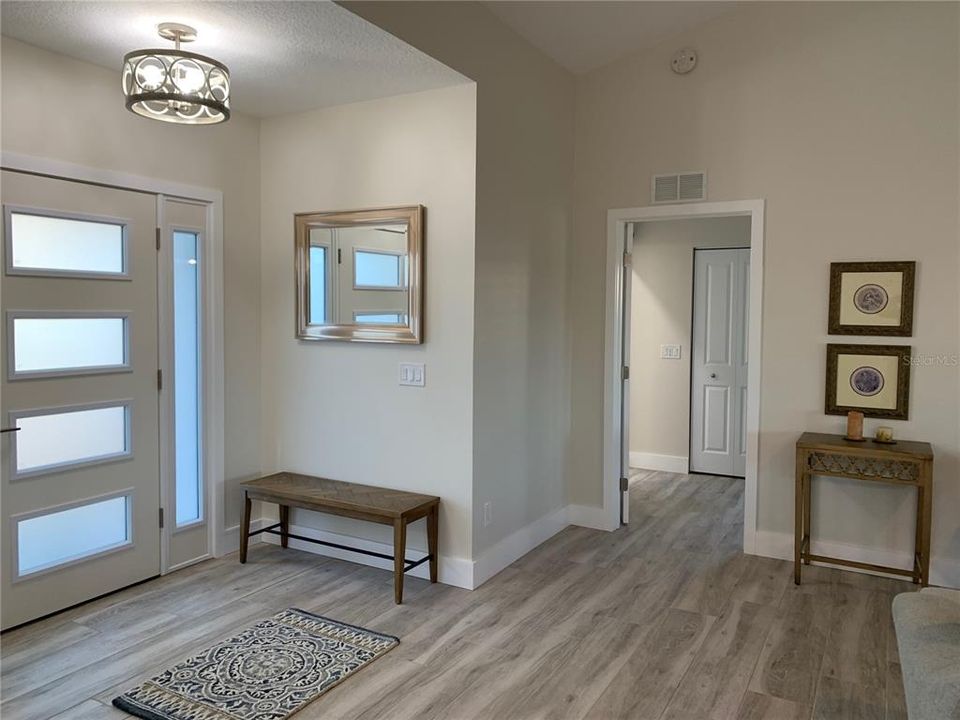 For Rent: $2,600 (2 beds, 2 baths, 1672 Square Feet)