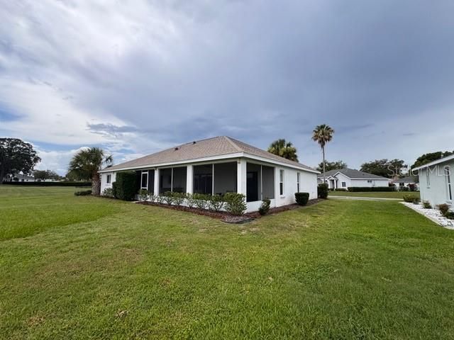For Rent: $2,600 (2 beds, 2 baths, 1672 Square Feet)