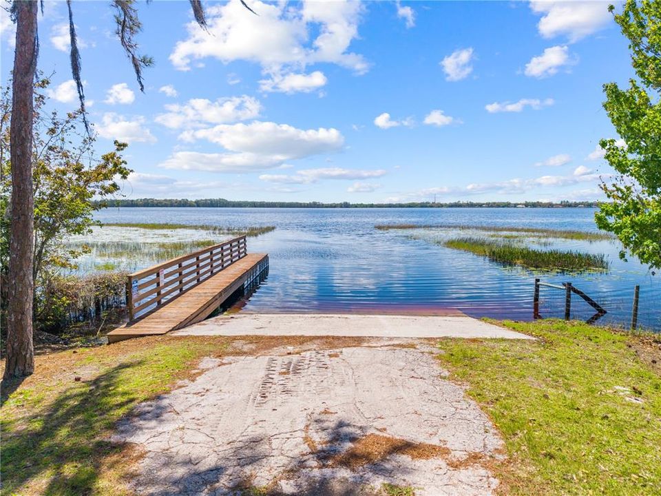 For Sale: $749,000 (4 beds, 3 baths, 2671 Square Feet)
