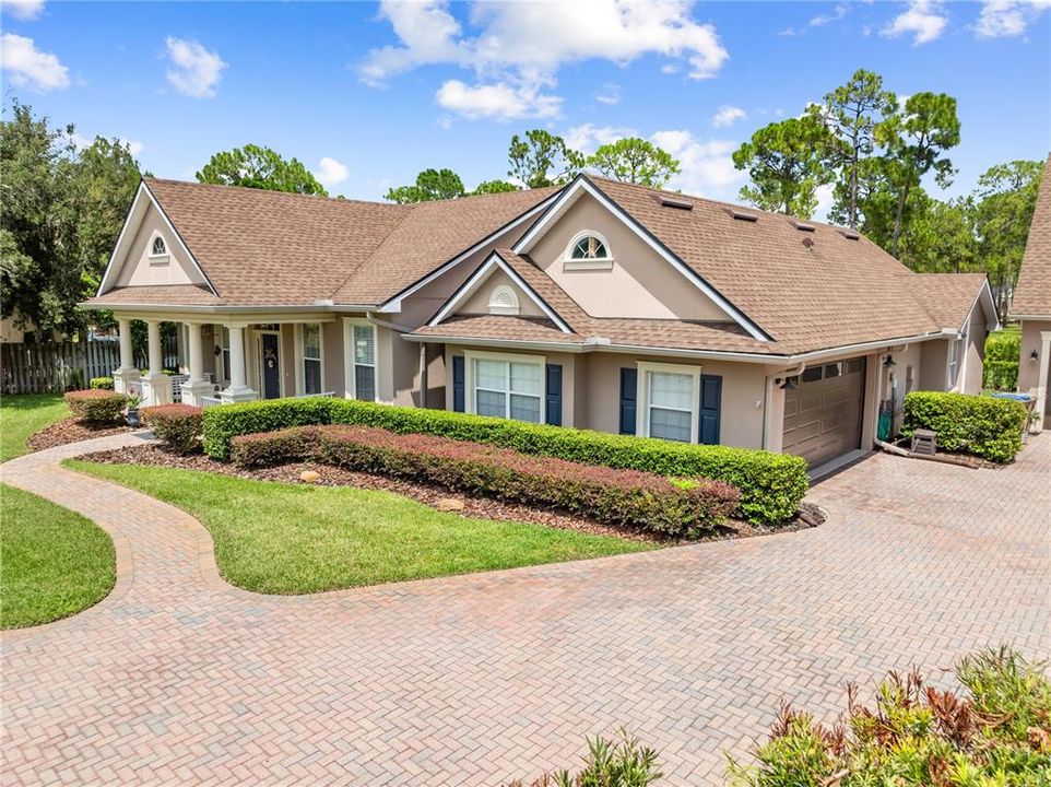 For Sale: $749,000 (4 beds, 3 baths, 2671 Square Feet)