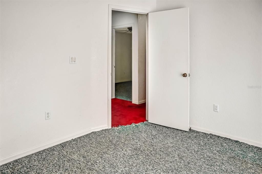 For Sale: $399,000 (4 beds, 2 baths, 2493 Square Feet)