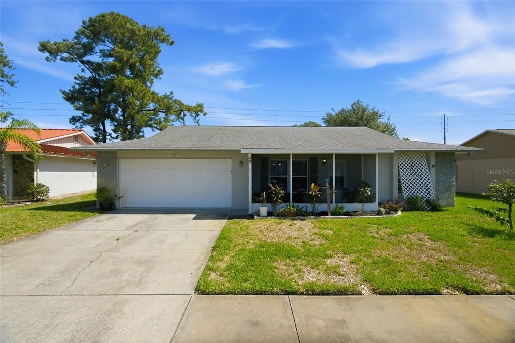 For Sale: $359,000 (3 beds, 2 baths, 1461 Square Feet)
