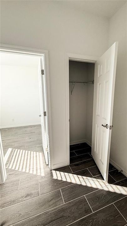 For Rent: $2,950 (4 beds, 2 baths, 2090 Square Feet)