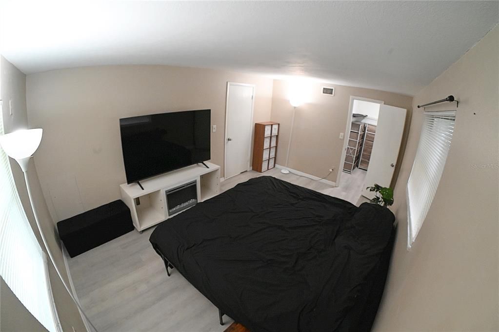 For Sale: $469,000 (4 beds, 2 baths, 1608 Square Feet)