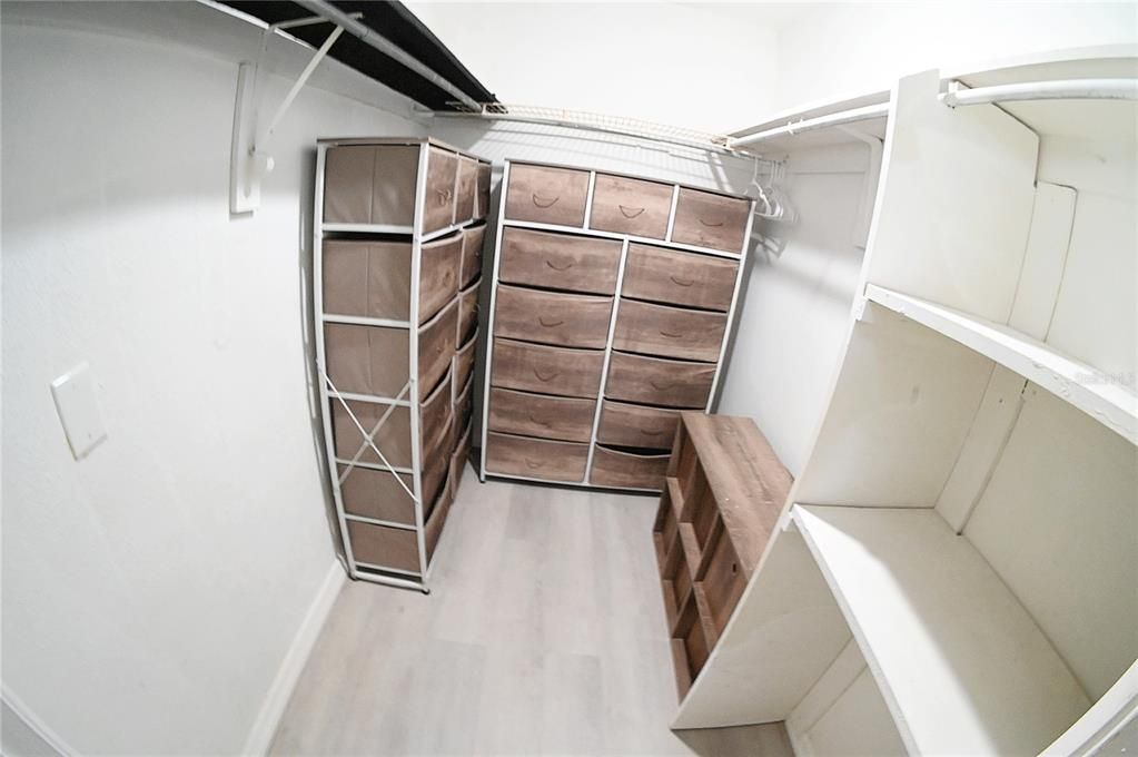 For Sale: $469,000 (4 beds, 2 baths, 1608 Square Feet)