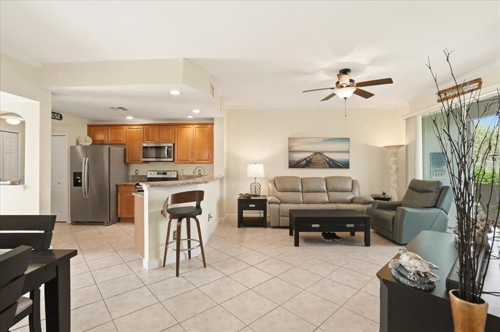 For Sale: $234,000 (3 beds, 2 baths, 1249 Square Feet)