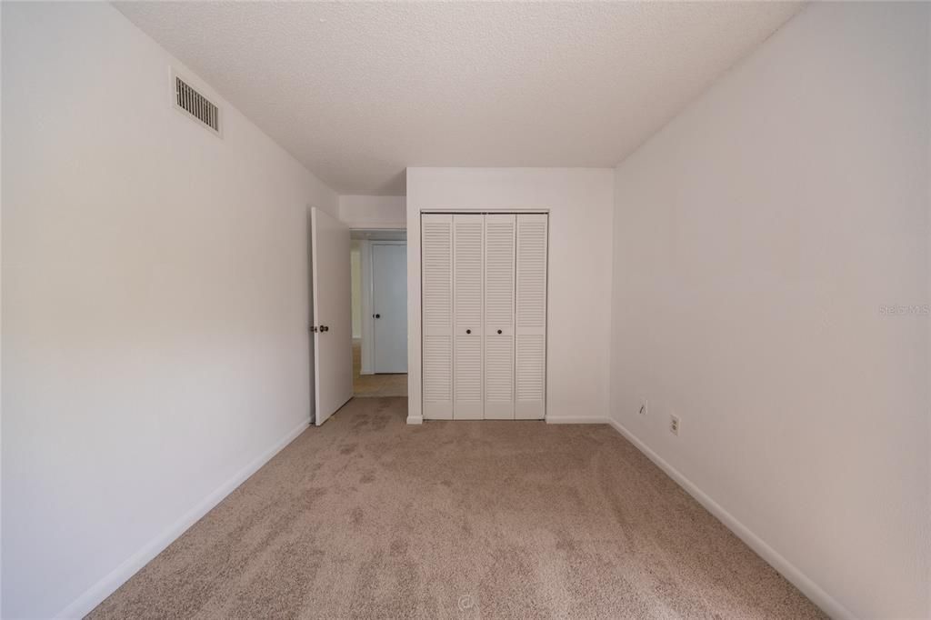 For Sale: $235,000 (3 beds, 2 baths, 1338 Square Feet)