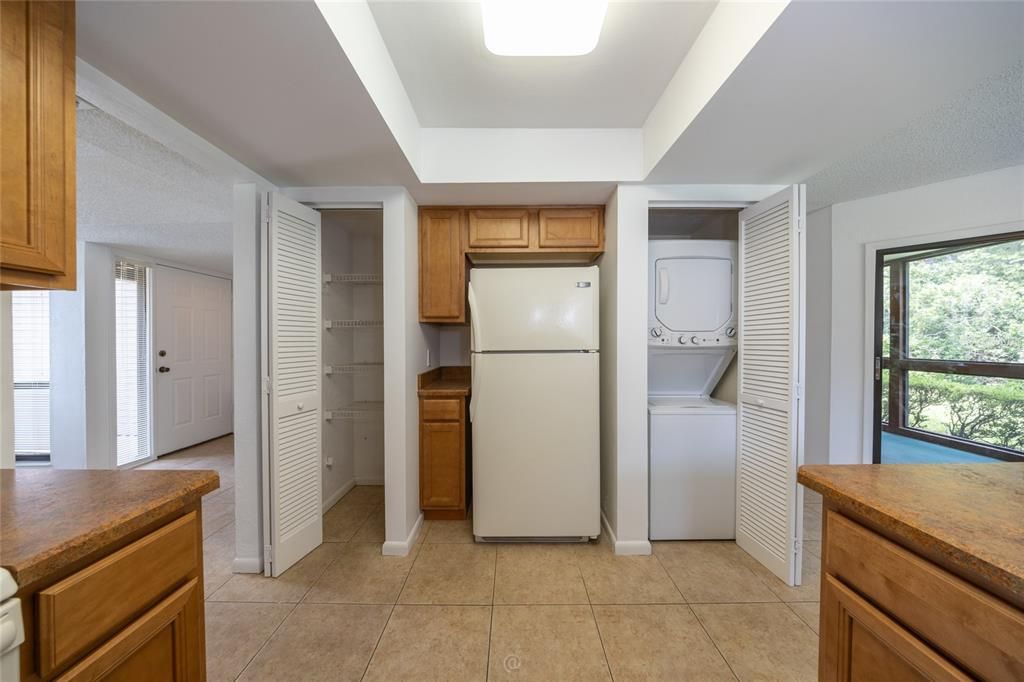 For Sale: $235,000 (3 beds, 2 baths, 1338 Square Feet)