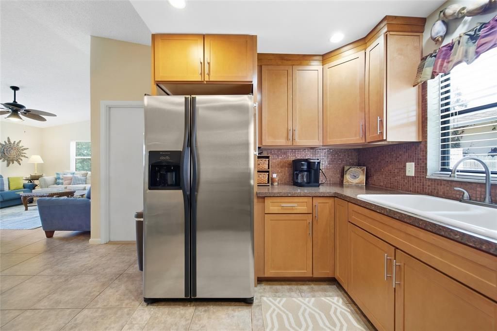 待售: $420,000 (3 贝兹, 2 浴室, 1108 平方英尺)