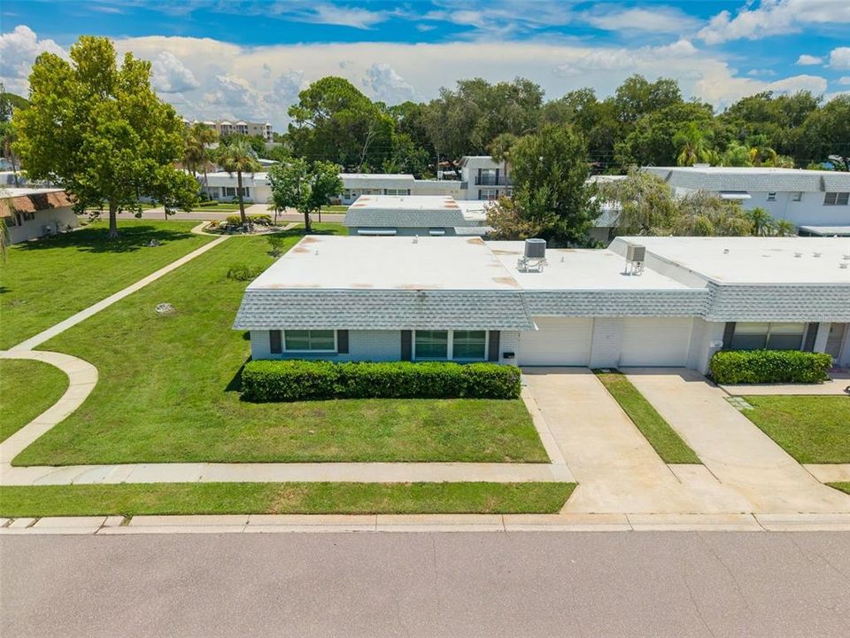 For Sale: $274,900 (2 beds, 2 baths, 1475 Square Feet)