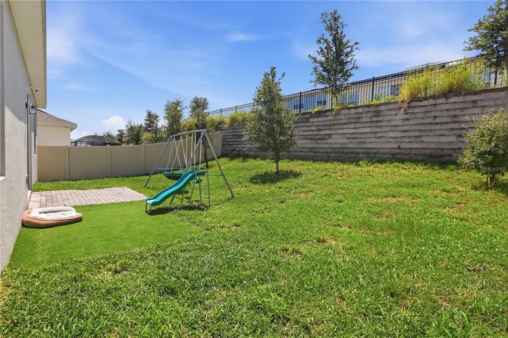 На продажу: $320,000 (3 спален, 2 ванн, 1531 Квадратных фут)
