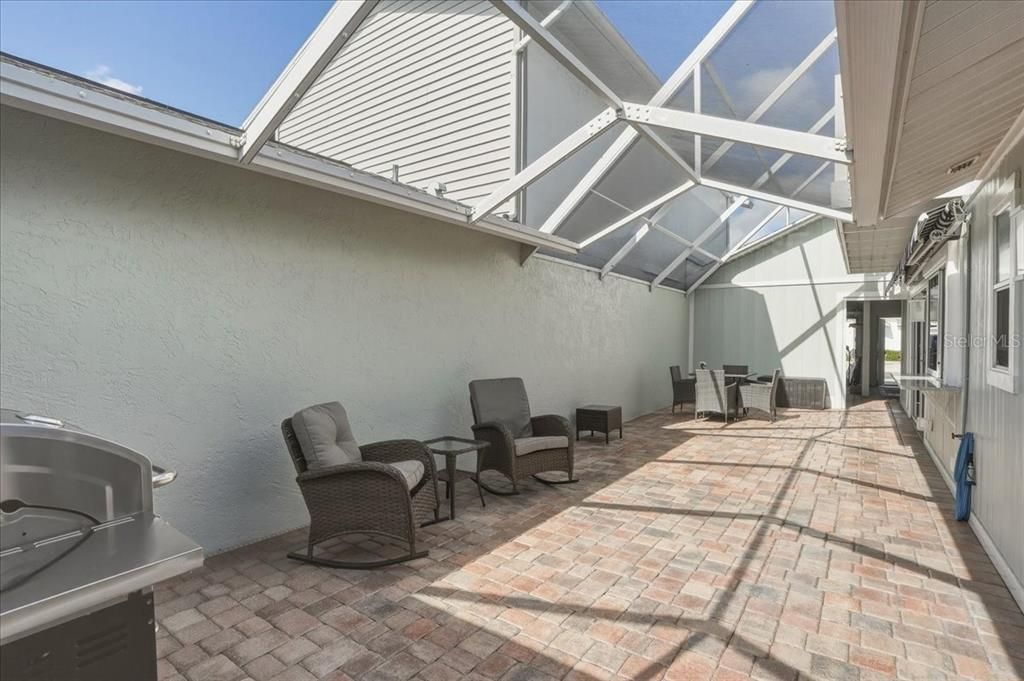 For Sale: $246,500 (3 beds, 2 baths, 1512 Square Feet)
