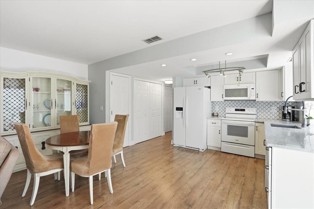 For Sale: $246,500 (3 beds, 2 baths, 1512 Square Feet)