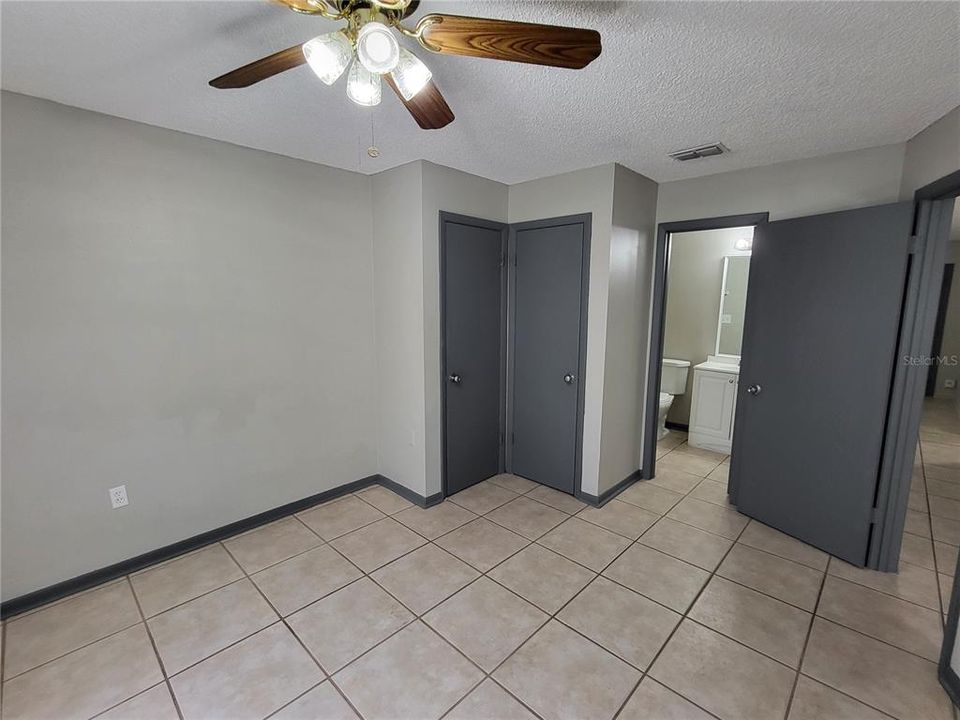 For Sale: $499,900 (4 beds, 0 baths, 1872 Square Feet)