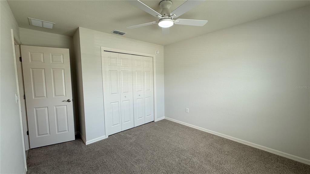 For Rent: $2,250 (4 beds, 2 baths, 2074 Square Feet)
