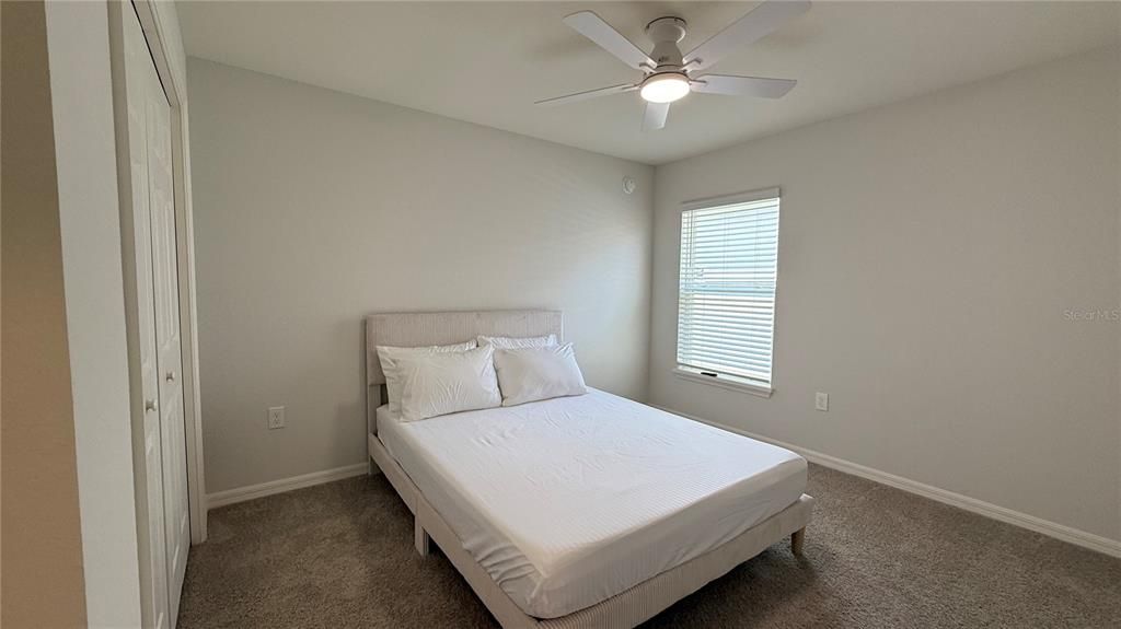 For Rent: $2,250 (4 beds, 2 baths, 2074 Square Feet)