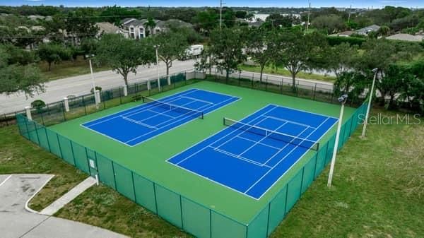 For Rent: $1,250 (1 beds, 1 baths, 794 Square Feet)