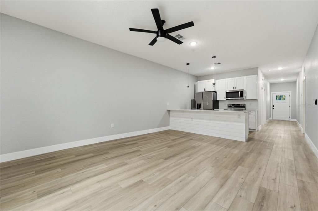 For Sale: $459,000 (6 beds, 0 baths, 2413 Square Feet)