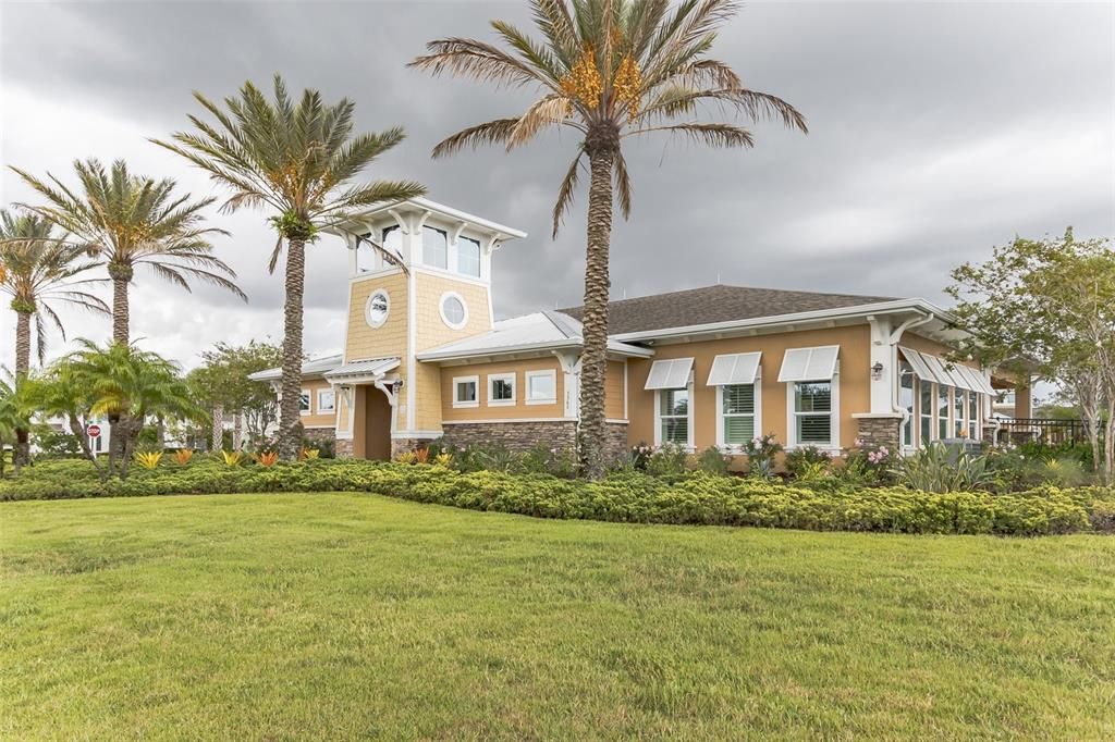 For Rent: $2,200 (3 beds, 2 baths, 1614 Square Feet)