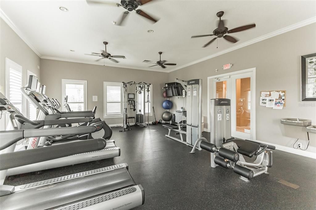 For Rent: $2,200 (3 beds, 2 baths, 1614 Square Feet)