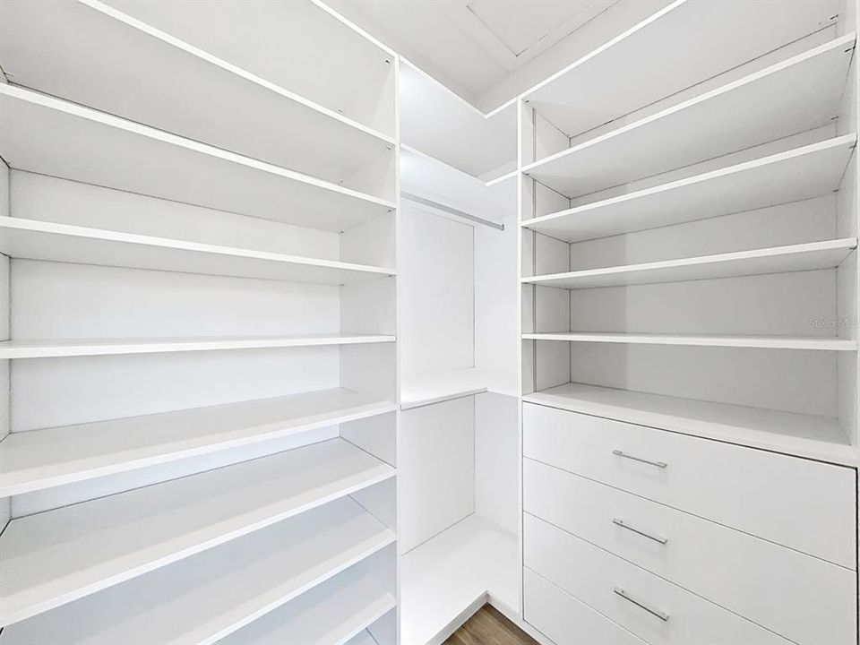 В аренду: $4,000 (3 спален, 3 ванн, 2589 Квадратных фут)