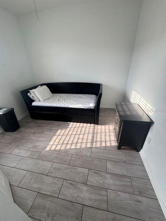 En Renta: $1,950 (3 camas, 2 baños, 1276 Pies cuadrados)