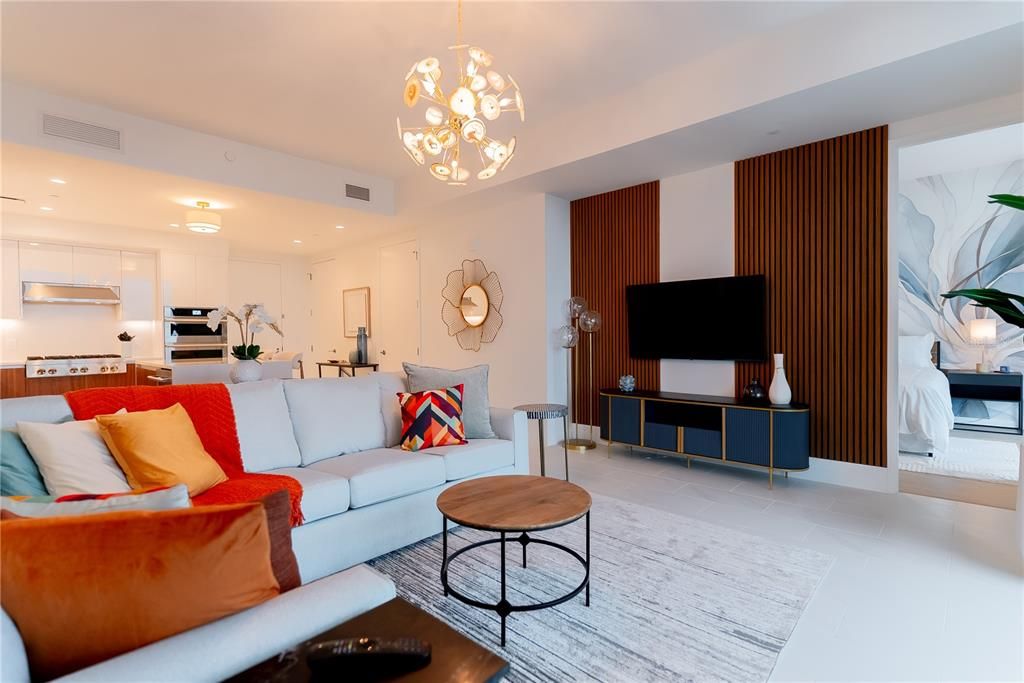 В аренду: $8,000 (2 спален, 2 ванн, 1250 Квадратных фут)