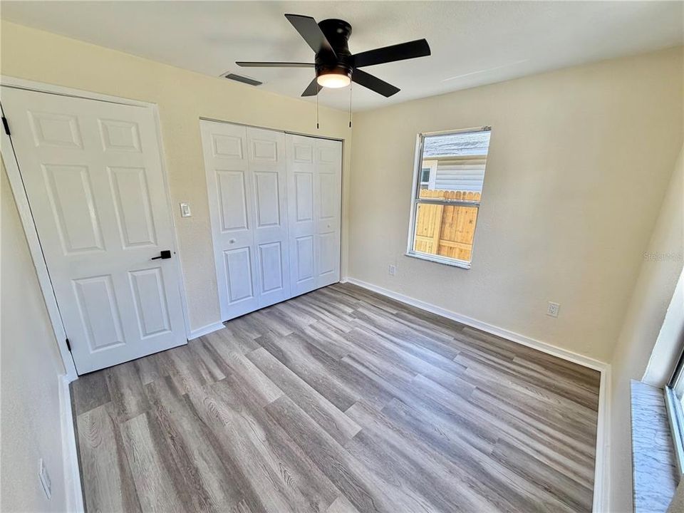 For Sale: $279,900 (2 beds, 1 baths, 756 Square Feet)