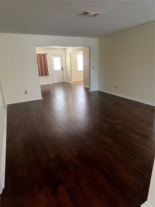 En Renta: $2,000 (2 camas, 2 baños, 1727 Pies cuadrados)