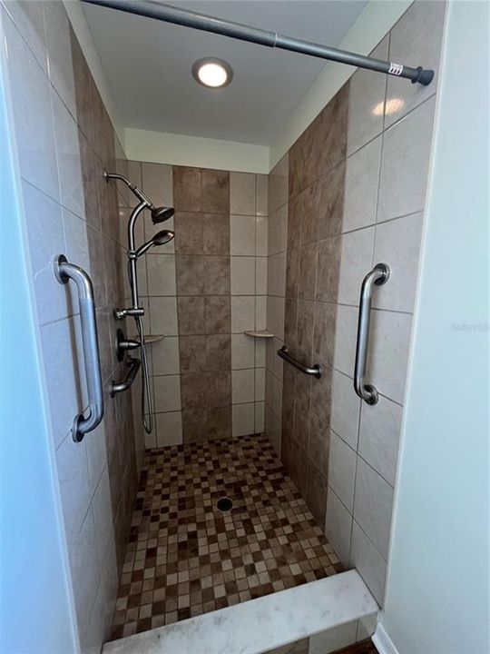 En Renta: $2,000 (2 camas, 2 baños, 1727 Pies cuadrados)