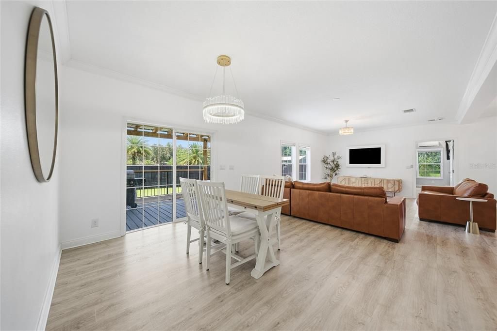 For Sale: $550,000 (3 beds, 2 baths, 1849 Square Feet)