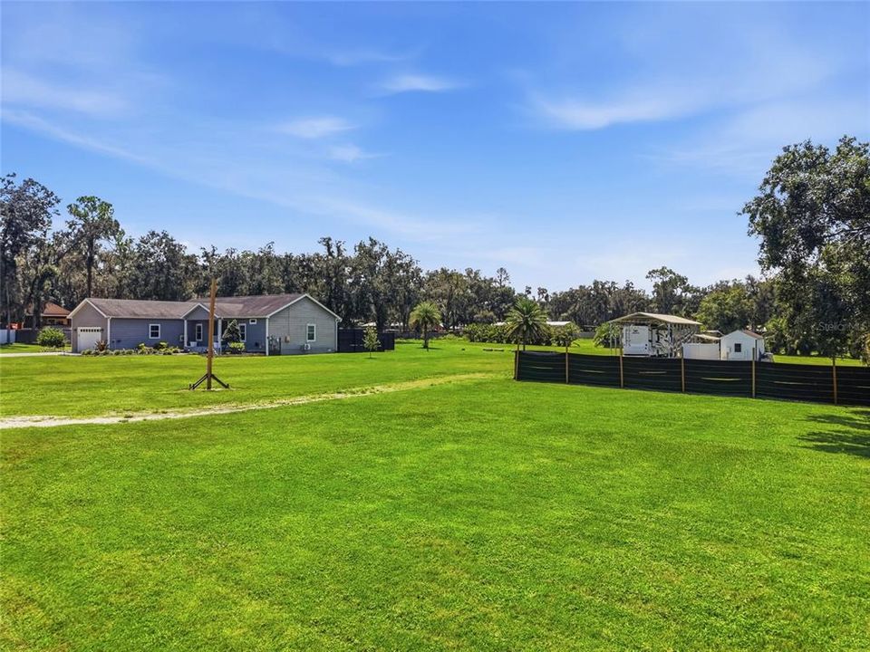 For Sale: $550,000 (3 beds, 2 baths, 1849 Square Feet)