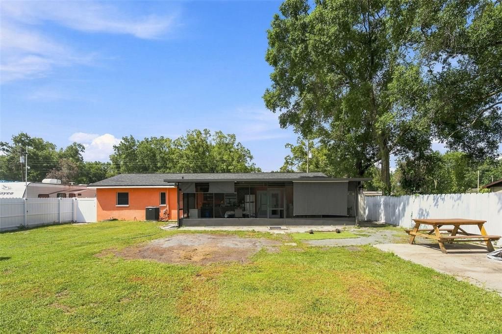 For Sale: $449,900 (4 beds, 3 baths, 1760 Square Feet)