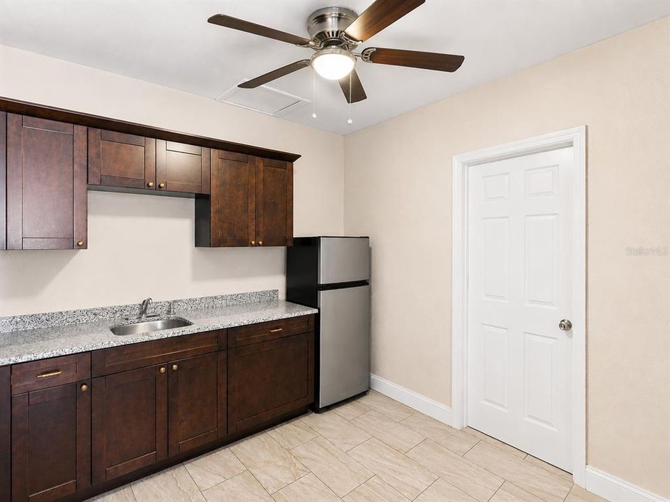 For Sale: $449,900 (4 beds, 3 baths, 1760 Square Feet)