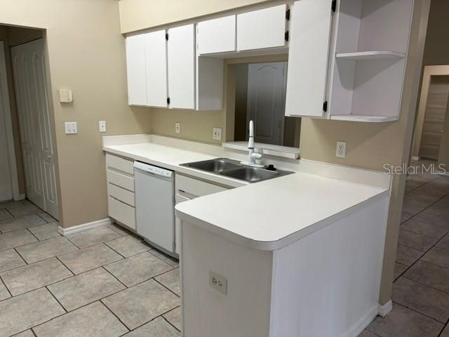 For Rent: $1,900 (3 beds, 2 baths, 1288 Square Feet)